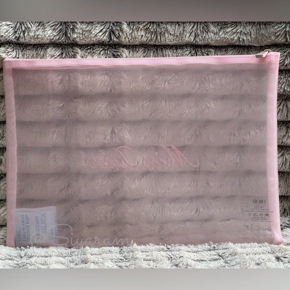 Dior cosmetic bag - Picture 2 of 6